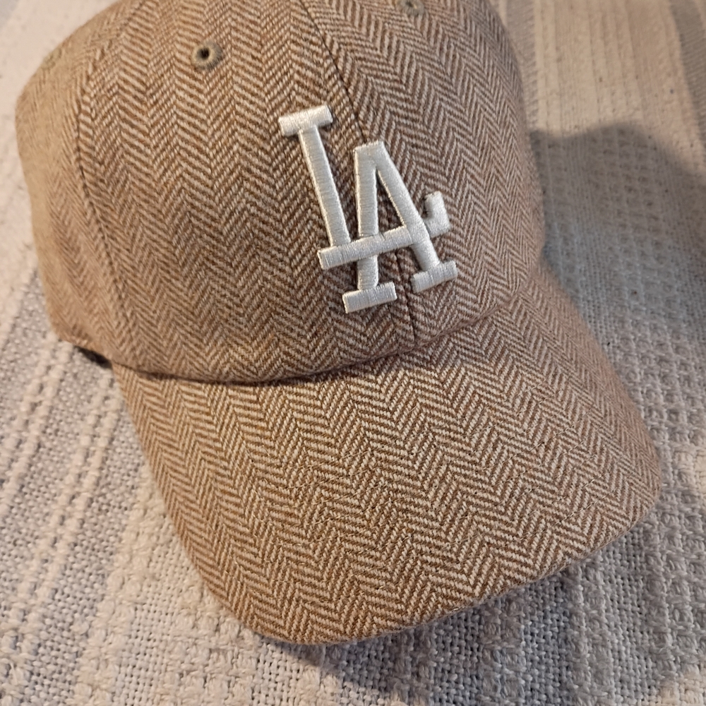 Tan Wool Herringbone Cap with LA Logo